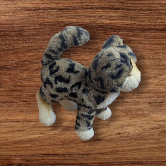 Douglas Cuddle Toy Kitty Cat Spotted Leopard Kitten Plush Realistic Kitten 9" - Picture 1 of 12